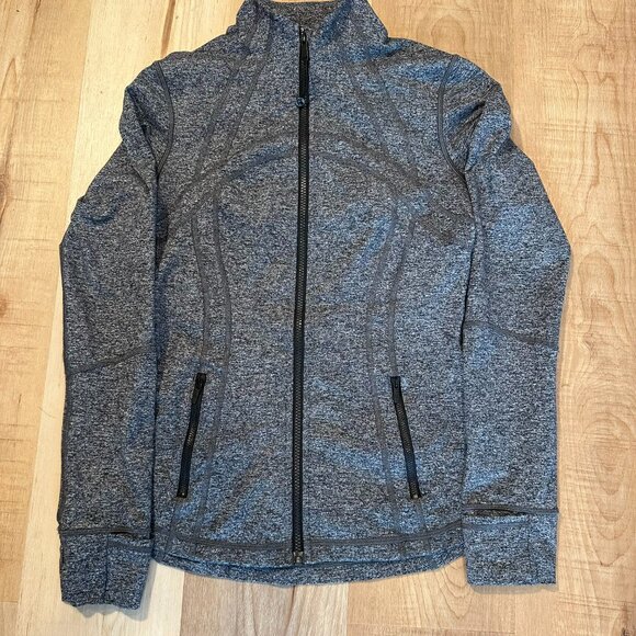 Lululemon Women’s Define performance jacket - Picture 4 of 16